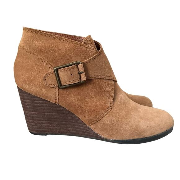 2/$25 Lucky Brand Sumarah Suede Wedge Booties Camel Tan Leather Size 8.5 Neutral - Picture 11 of 11